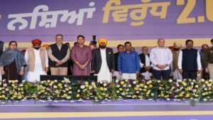 अकाली, भाजपा और कांग्रेस ने पंजाब को नशे की दलदल में धकेला, अब ‘आम आदमी पार्टी’ बना रही नशा मुक्त पंजाब – Kejriwal